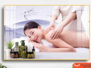 Tranh treo tường Spa hình ảnh cô gái đang được massage body AmiA 0203262024
